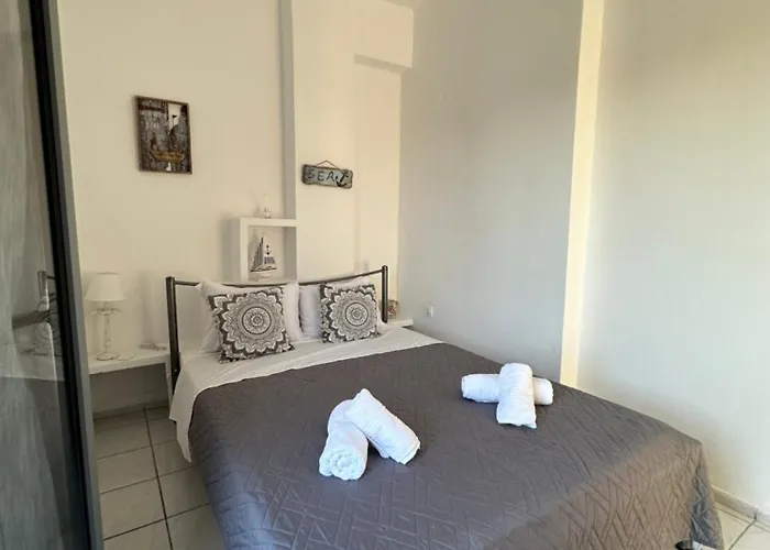 Konukevi Nicole Santorini