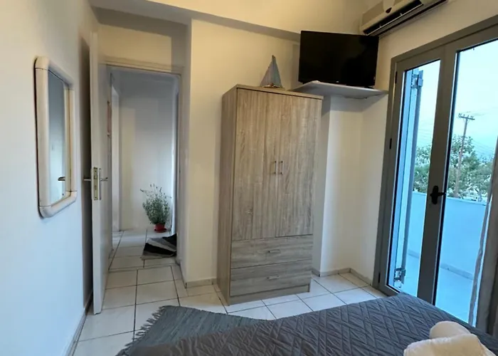 Konukevi Nicole Santorini Vóthon