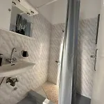 Nicole Santorini Gæstehus Vóthon